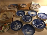 LOT OF MOSTLY ROYAL COPPENHAGEN PLATES