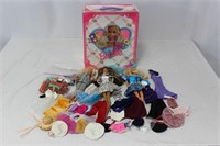 1996 Barbie Case, Barbie's & Oodles of Accessories