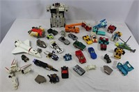 HUGE Lot of 1980s Transformers Toys