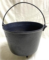 Vintage 3 legged cast iron bean pot/water pot-#8