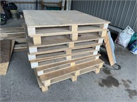 (8) 45''x45'' Solid Top Skids