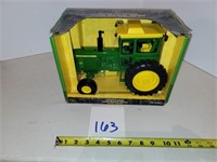 John Deere 4620 Collector Edition, 1/16 scale, in