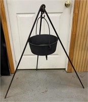 Gate Marked 3 Leg Cast Iron Cauldron and Stand