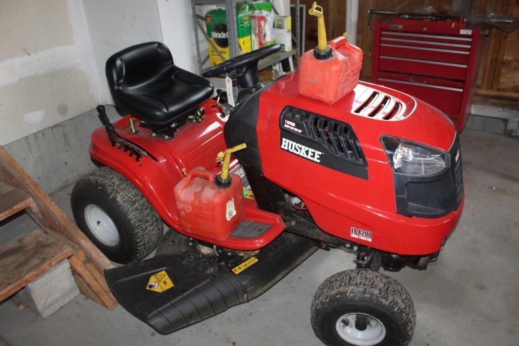 CORFU, NY MUSTANG, TOOLS, SHOP ITEMS ONLINE AUCTION