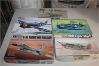 5 MODEL PLANES IN BOXES (1:48 SCALE)