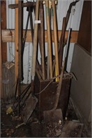 GROUPING OF STICK TOOLS