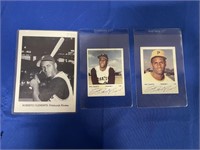 3- TEAM ISSUE ROBERTO CLEMENTE CARDS