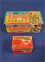 (2) 1989 TOPPS FOOTBALL CARDS