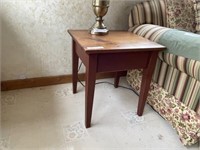 Softwood Tapered Leg End Table