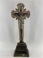 18" standing crucifix             (P 22)