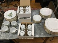 Noritake Christmas White Scapes Collection