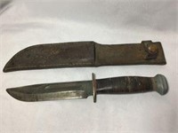 Early Hunting Knife with Sheath
