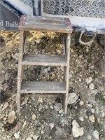 Vintage Wooden 25" Step Ladder