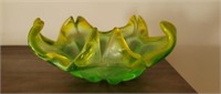 Awesome Vintage Blown Art Glass Bowl