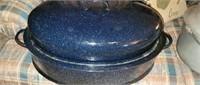 Large Enamelware Roasting Pan with Lid