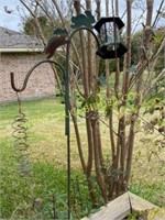 sheppards hook and bird feeder