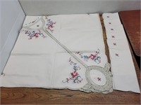 NEW Fancy Lace 54x54 Real Hand Made Table Cloth+