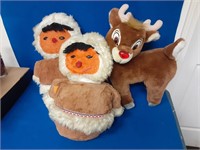 Stuffed Reindeer & 2 Eskimos