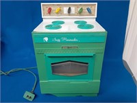 Vintage Suzy Homemaker Toy Stove