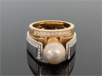 18kt Gold Ring w/ Pearl.
