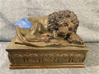 C2- 1980s Sleeping Lion Keepsake Box