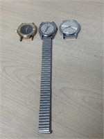 2 Wristwatches needing straps