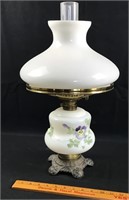 Awesome Milk glass gone with the wind oil lamp