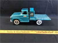 Vintage Tonka Farms toy truck
