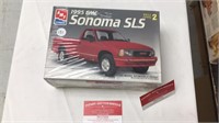 1995 GMC. Sonoma SLS model kit 1/25 scale