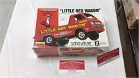 Little red wagon 1/25 model kit unopened