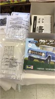 Revell   Ford bronco. Open   Bags sealed