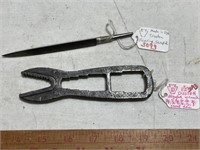 Disston Chainsaw Wrench & Bearing Scraper