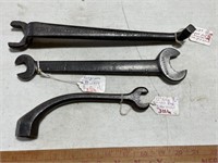 Wrenches- Auto Lug Nut, Ferguson TO-17014 Ruler,
