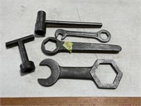 Wrenches- T Socket, AT 790, Others