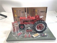 Farmall M Tractor w/accessories