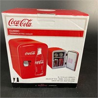 Coca Cola Classic Thermoelectric Cooler Fits Cans