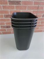 4-7 GALLON RUBBERMAID BLACK TRASHCANS