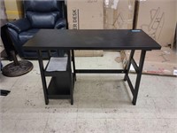 CONVENIENCE CONCEPTS TRESTLE DESK Assembly needed