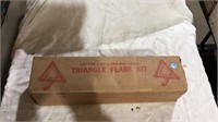 Triangle flare kit