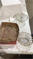 Fruit bowl, glass heart plate, cake plate
