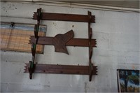 Wooden Gun Rack with Dog Head  Holds 4 Gun