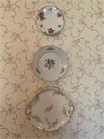 Assorted china plates (6)