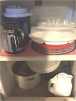Contents of Cabinet- Kitchenwares