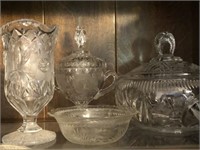 4 Pieces Decorative Glassware