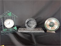 Quarts Clocks