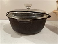 Wagner Ware pot w/bail handle
