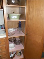 CONTENTS OF PANTRY CABINET - CORING WARE & GLASSWA