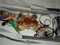 FLAT WITH PINS, BRACELET AND ASSOC. JEWERLY