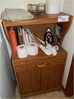 MICROWAVE CART WITH COOKBOOKS