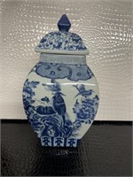 Lidded Blue/White Porcelain Jar